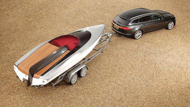 Concept Speedboat by Jaguar Cars