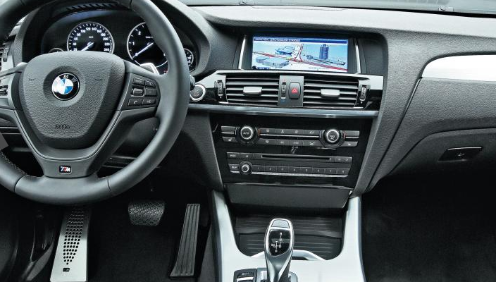 3_bmw_x4_range_rover_evoque