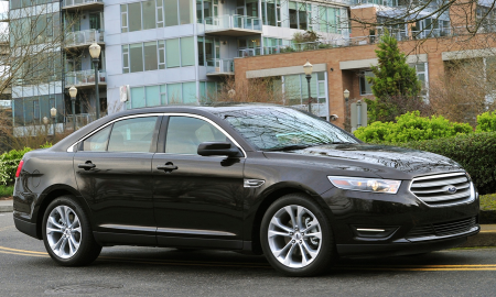 Ford Taurus 2015