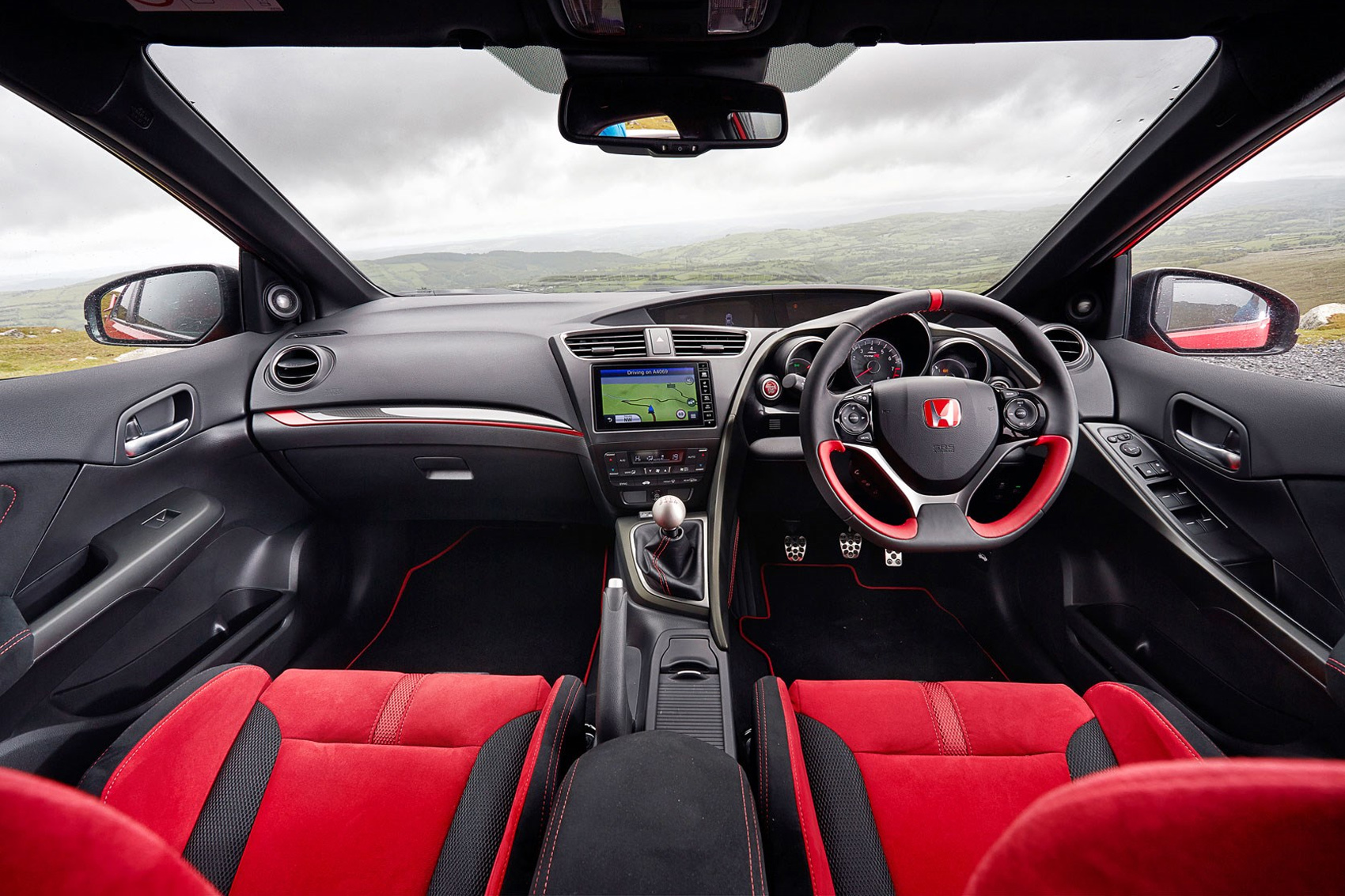 5-honda-civic-type-r-vw-golf-gti-renault-megane-trophy-r