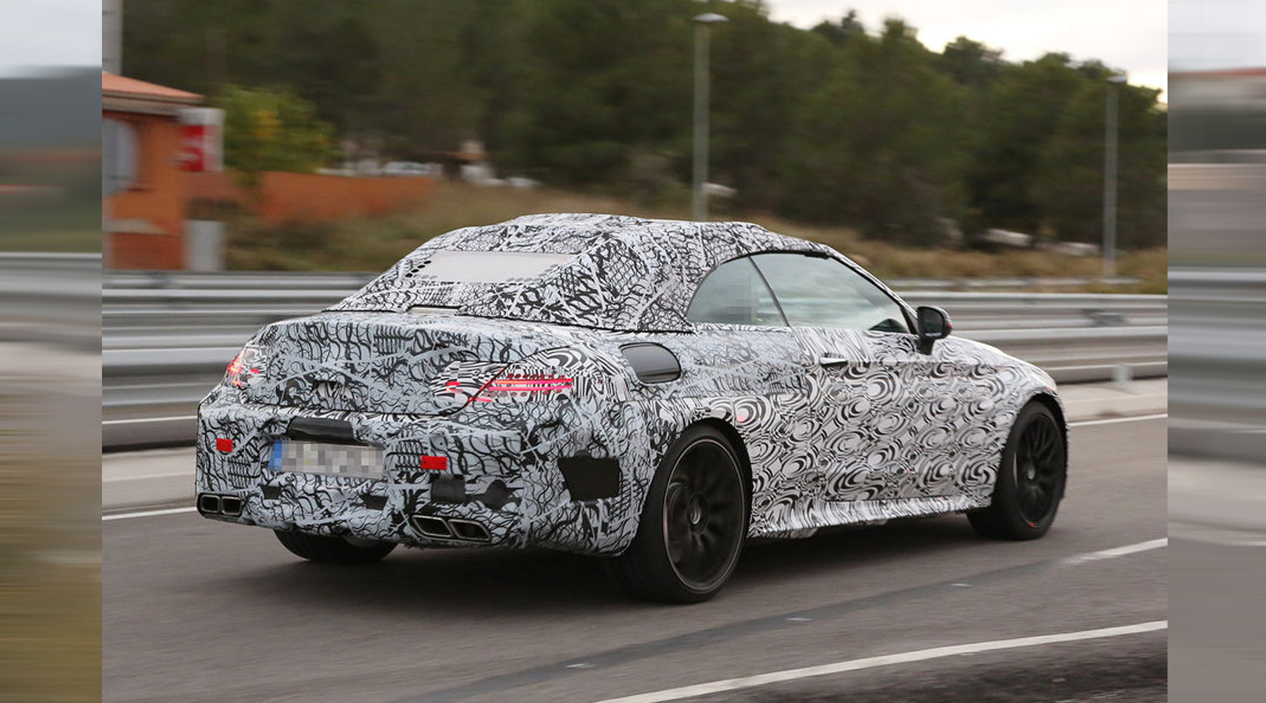 3-mercedes-benz-c-class-cabrio-amg-2016