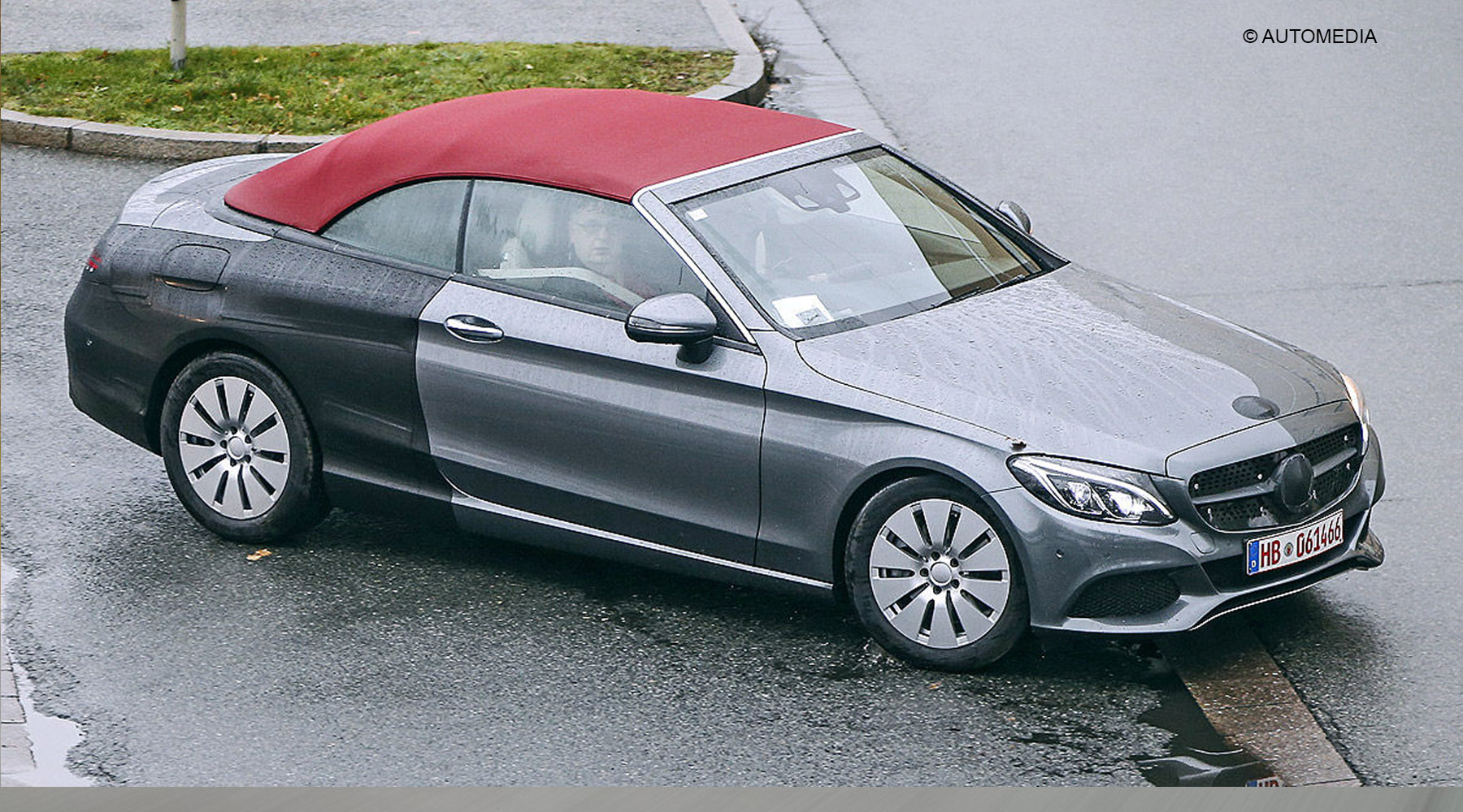 1-mercedes-benz-c-class-cabio-2016