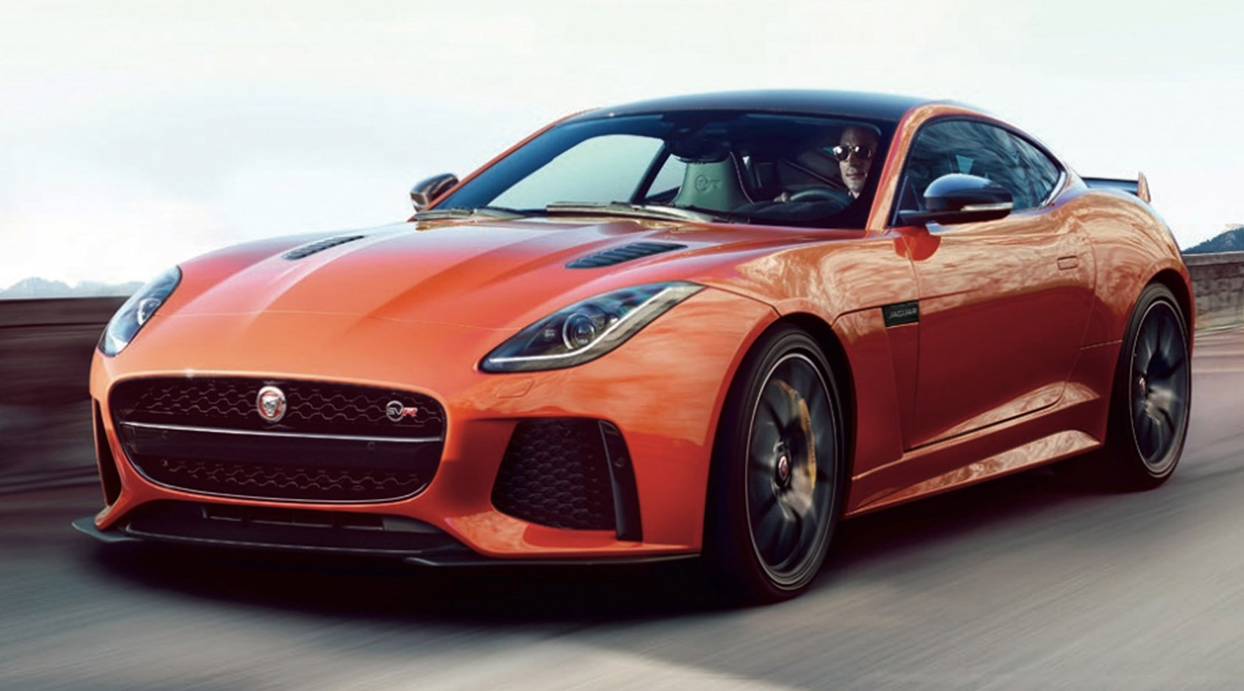 Jaguar F-Type SVR