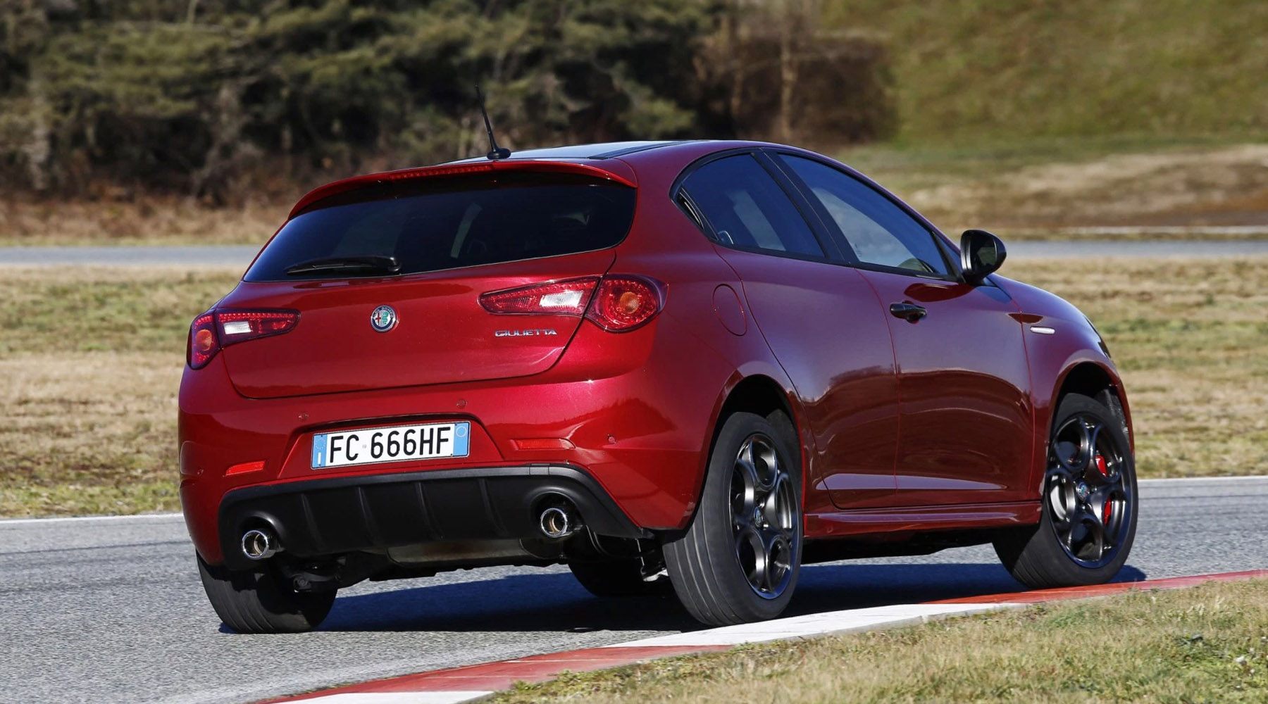Alfa Romeo Giulietta (2016)