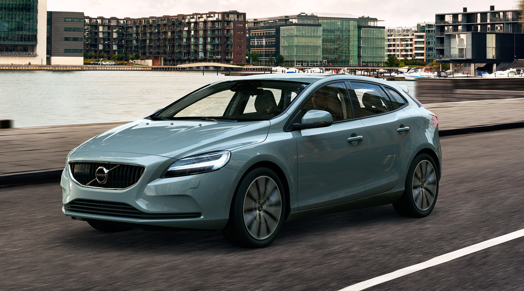 Volvo V40 (2016)