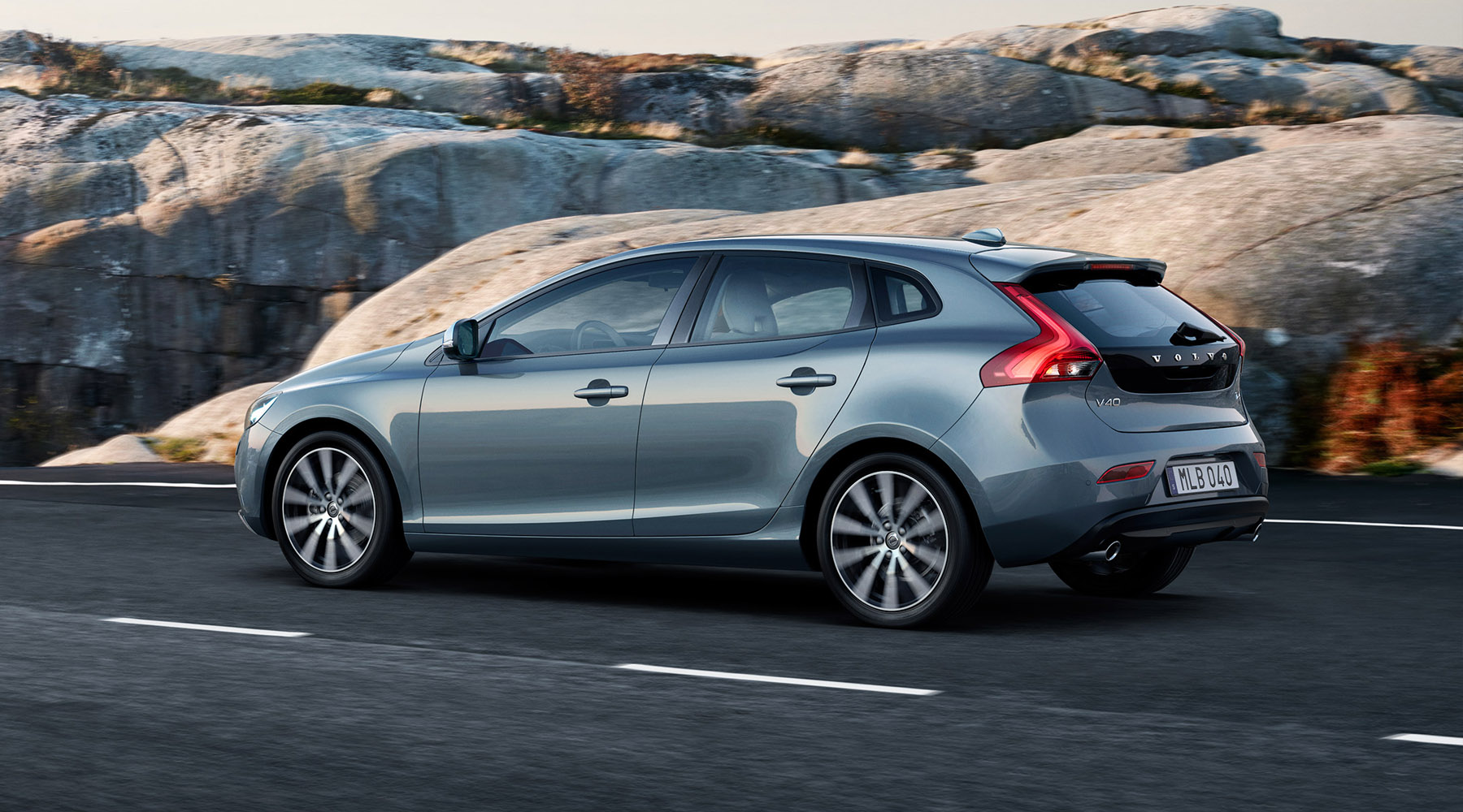 Volvo V40 (2016)