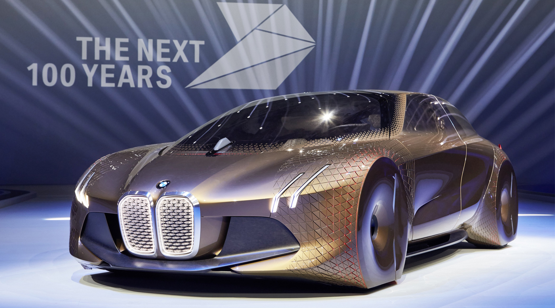 BMW Vision Next 100